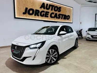 Usado Peugeot 208 Active 100 CV (73 kW) 2021 Blanco Utilitario