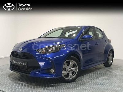 Usado Toyota Yaris Hybrid Active 116 CV (85 kW) 2024 Azul Berlina