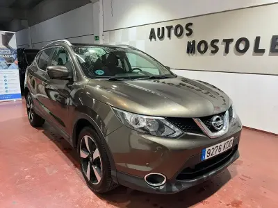 Begagnad Nissan Qashqai N-Connecta 110 HK (80 kW) 2017 Brun SUV