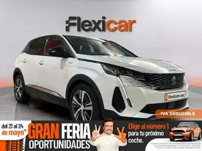 Usado Peugeot 3008 Active 225 CV (165 kW) 2022 Gris SUV