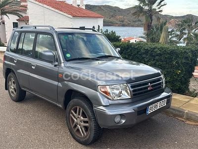 Gris / plata Usado 2005 Mitsubishi Montero SUV | 5990 € (Buen precio)
