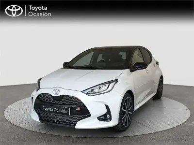Brugt Toyota Yaris Hybrid Plus 130 HK (95 kW) 2025 Hvid MPV