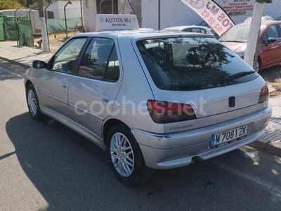 Usado Peugeot 306 90 CV (66 kW) 2000 Gris / plata Berlina