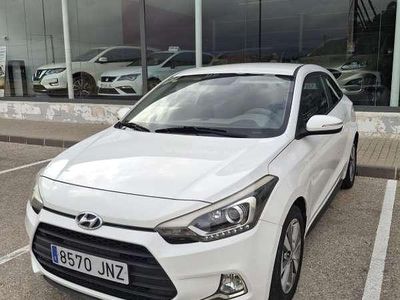 Blanco Usado 2016 Hyundai i20 Coupe | 7650 € (Precio justo)
