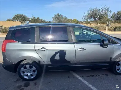 Usado Peugeot 5008