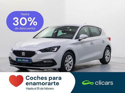 Usado Seat Leon Style 110 CV (80 kW) 2021 Blanco Berlina