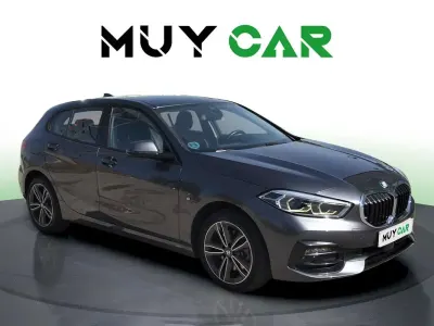 Usado BMW 118 Shadowline 140 CV (102 kW) 2019 Gris Utilitario