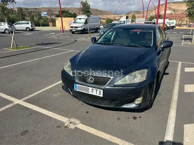 Usado Lexus IS220d Luxury Line 177 CV (130 kW) 2007 Negro Berlina