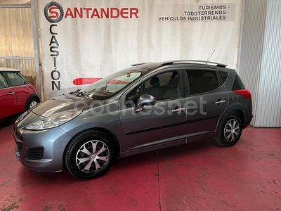 Gris / plata Usado 2010 Peugeot 207 Familiar | 4900 € (Caro)