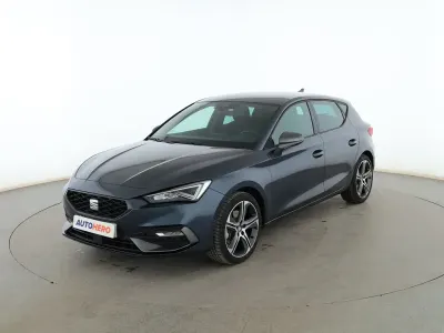 Usado Seat Leon FR 131 CV (96 kW) 2023 Gris Berlina
