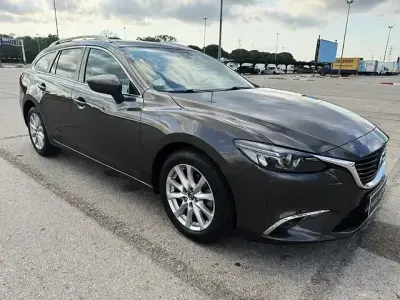 Usado Mazda 3 Style 150 CV (110 kW) 2016 Gris Familiar