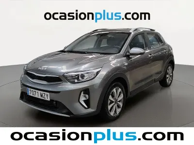Usado Kia Stonic 101 CV (74 kW) 2025 Gris SUV