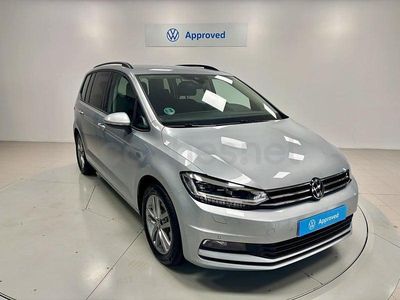 Usado VW Touran 150 CV (110 kW) 2025 Gris / plata Monovolumen