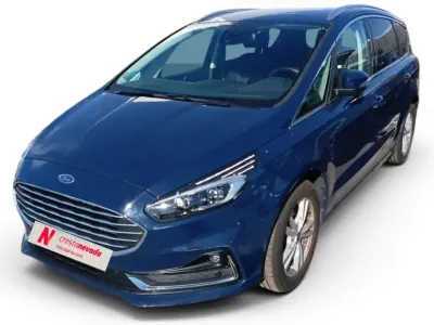 Usado Ford S-MAX Titanium 150 CV (110 kW) 2022 Monovolumen