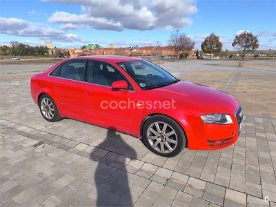 Usado Audi A4 140 CV (102 kW) 2006 Rojo Berlina