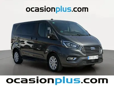 Usado Ford Tourneo Titanium 150 CV (110 kW) 2022 Monovolumen