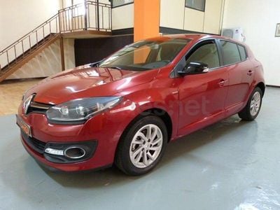 Usado Renault Mégane LIMITED 115 CV (84 kW) 2014 Granate Berlina