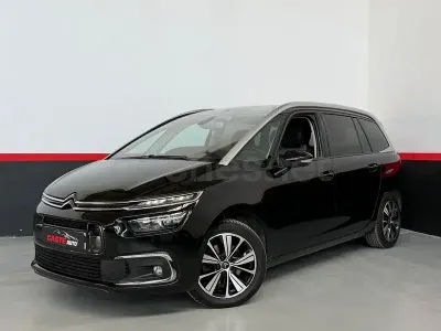 Usado Citroën Grand C4 Picasso Shine 150 CV (110 kW) 2018 Negro Monovolumen