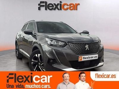 Usado Peugeot 2008 Allure 130 CV (95 kW) 2021 Gris / plata SUV