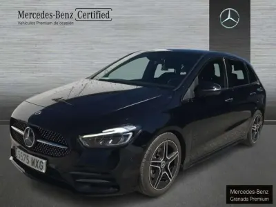 Usado Mercedes B200 150 CV (110 kW) 2024 Negro Utilitario