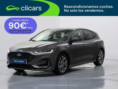 Usado Ford Focus ST-Line X 155 CV (114 kW) 2023 Gris Utilitario