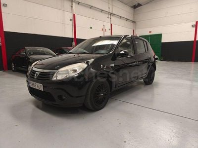 Usado Dacia Sandero Ambiance 75 CV (55 kW) 2012 Negro Berlina