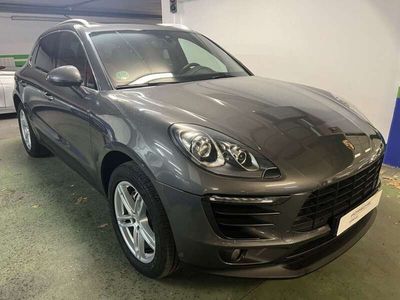 Porsche Macan S