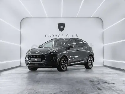 Usado Ford Puma Titanium 125 CV (91 kW) 2022 Gris / plata SUV