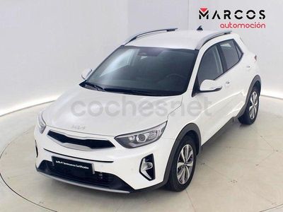 Blanco Usado 2024 Kia Stonic SUV | 20.000 € (Precio justo)