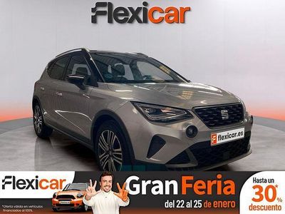Gris Usado 2024 Seat Arona FR SUV | 18.790 € (Precio justo)