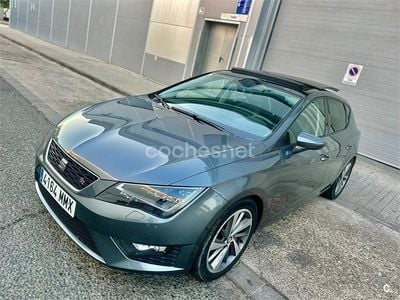 Usado Seat Leon FR 184 CV (135 kW) 2015 Gris / plata Berlina