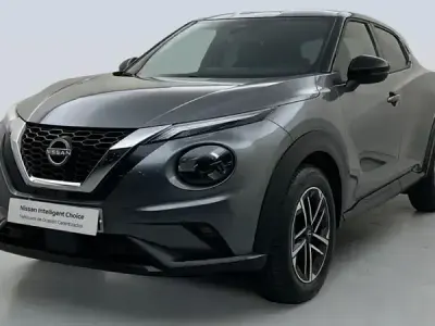 Usado Nissan Juke N-Connecta 114 CV (83 kW) 2024 Skline grey (metalizado) SUV