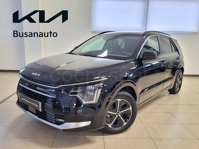 Usado Kia Niro 138 CV (101 kW) 2025 Negro SUV