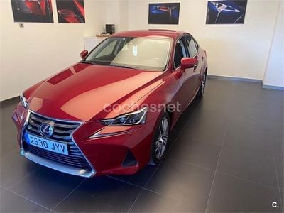 Lexus IS300h