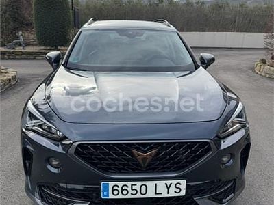 Usado Cupra Formentor 190 CV (139 kW) 2022 Gris / plata SUV