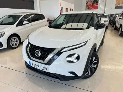 Usado Nissan Juke Acenta 114 HP (83 kW) 2021 Branco SUV