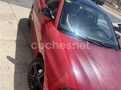 Usado Seat Ibiza Reference 70 CV (51 kW) 2007 Rojo Utilitario