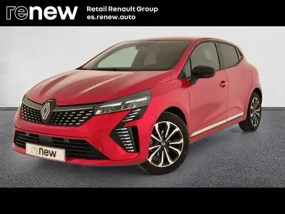 Usado Renault Clio V Techno 100 CV (73 kW) 2025 Rojo Berlina
