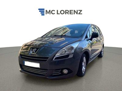 Gris / plata Usado 2011 Peugeot 5008 Active Monovolumen | 5960 € (Buen precio)