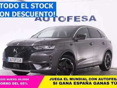 Usado DS Automobiles DS7 Crossback Performance 300 CV (220 kW) 2022 Gris / plata SUV