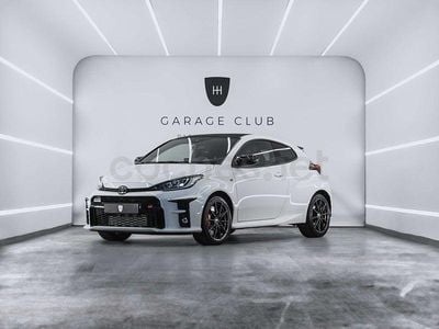 Usado Toyota Yaris 261 CV (191 kW) 2021 Blanco Utilitario