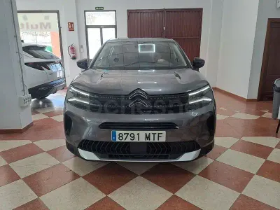 Usado Citroën C5 Aircross 131 CV (96 kW) 2024 Gris / plata SUV