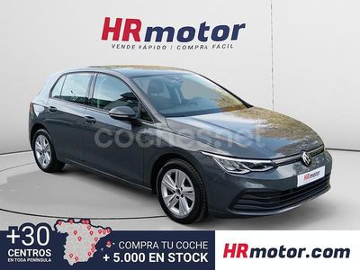 Gris / plata Usado 2024 VW Golf Life Berlina | 23.050 € (Precio justo)