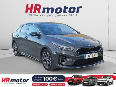 Usado Kia Ceed GT GT-Line 136 CV (100 kW) 2019 Gris / plata Familiar