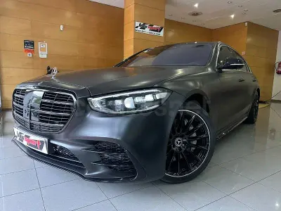 Usado Mercedes S580 503 HP (369 kW) 2022 Preto Sedan