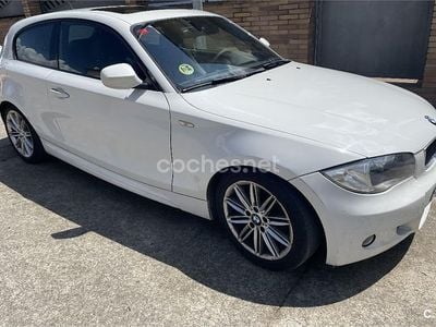 Używany BMW 118 143 KM (105 kW) 2009 Biały Hatchback