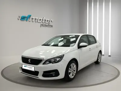 Usado Peugeot 308 Active 131 CV (96 kW) 2021 Blanco Utilitario