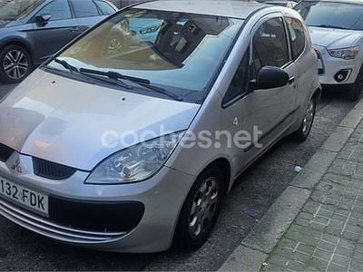 Usado Mitsubishi Colt Inform 75 CV (55 kW) 2007 Gris / plata Berlina