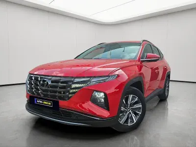 Usado Hyundai Tucson 150 CV (110 kW) 2024 Rojo SUV