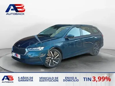 Usado Skoda Octavia Style 204 CV (150 kW) 2021 Azul Familiar